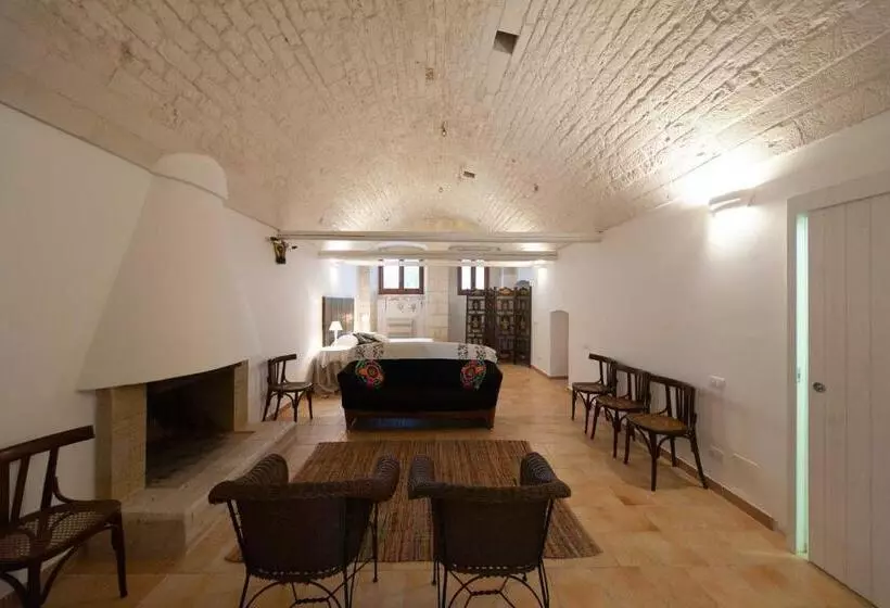 ベッドアンドブレックファースト Palazzo Agrusti   Residenza D Epoca