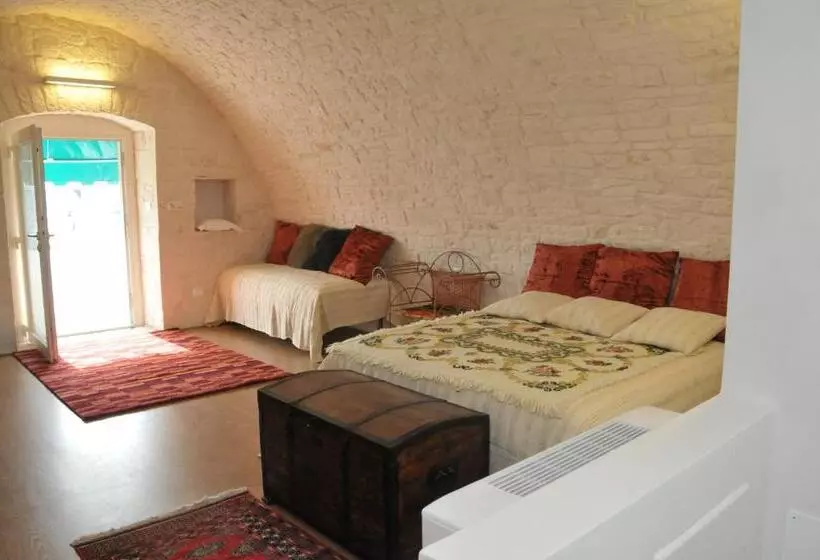 ベッドアンドブレックファースト Palazzo Agrusti   Residenza D Epoca