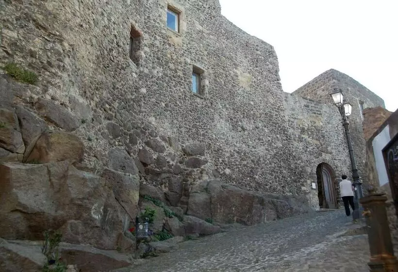 تختخواب و صبحانه Vicolo Della Luna