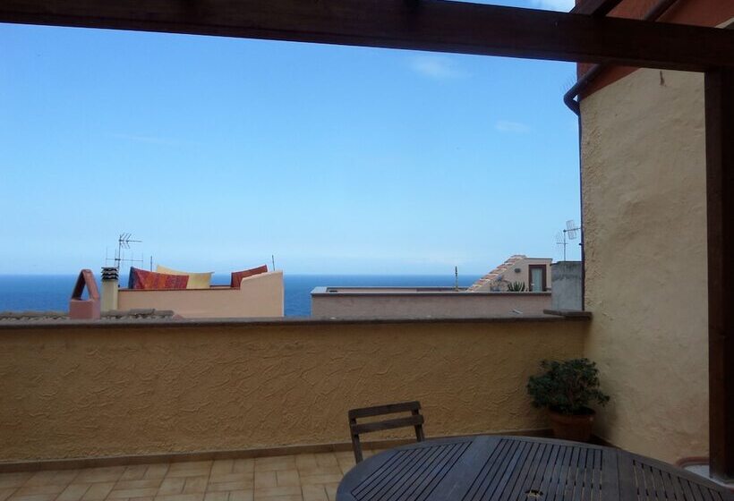 مبيت وإفطار Vicolo Della Luna