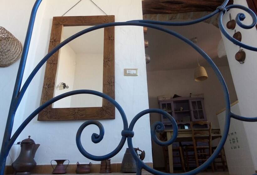 مبيت وإفطار Vicolo Della Luna