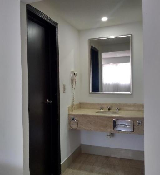 Szálloda Capital Olm