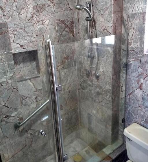 Szálloda Capital Olm