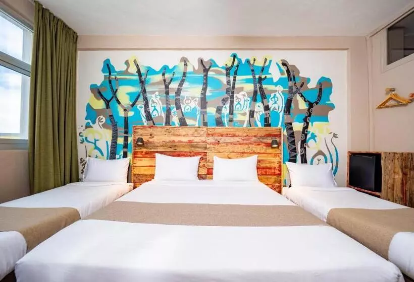 هتل Gondwana City Art