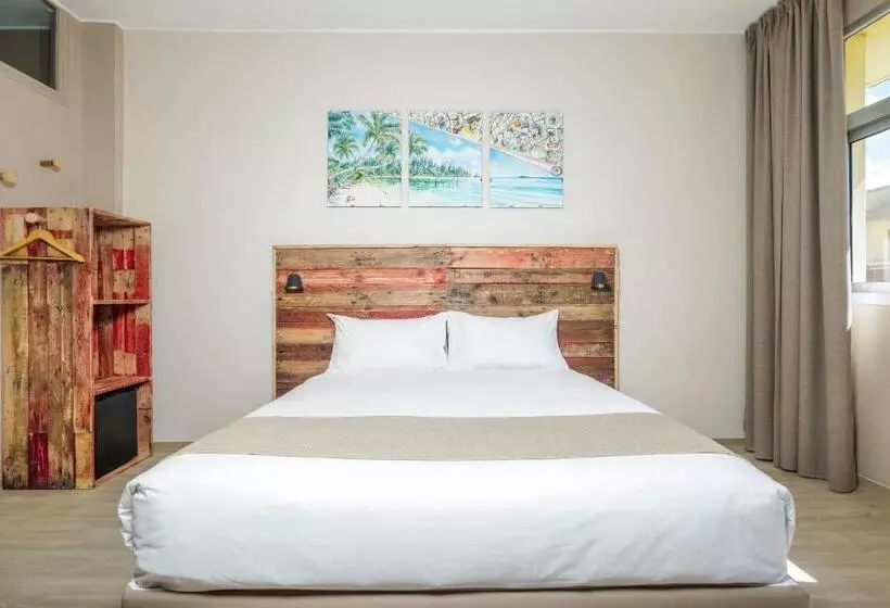 هتل Gondwana City Art