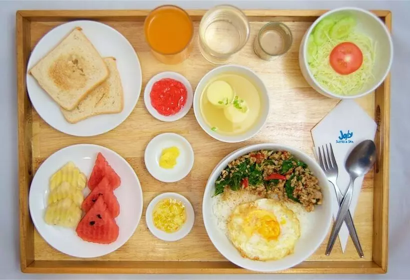 Hotelli Jolly Suites Petkasem