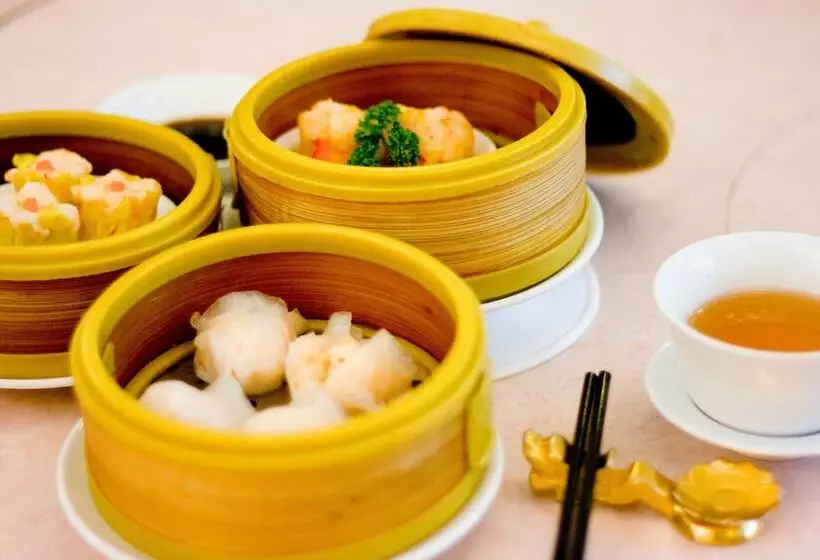 Hotelli Jolly Suites Petkasem