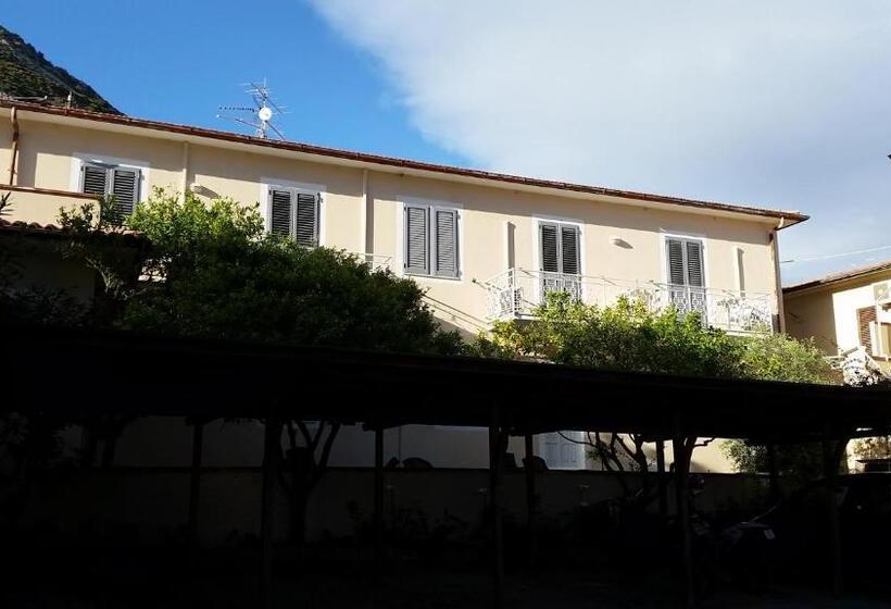 בית מלון כפרי L Ogliera