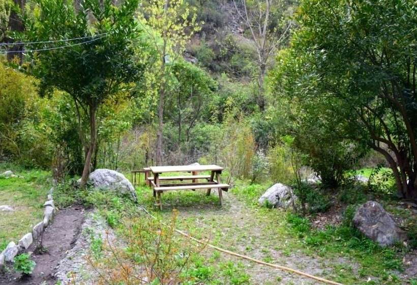 Hotel Nainital River Camp