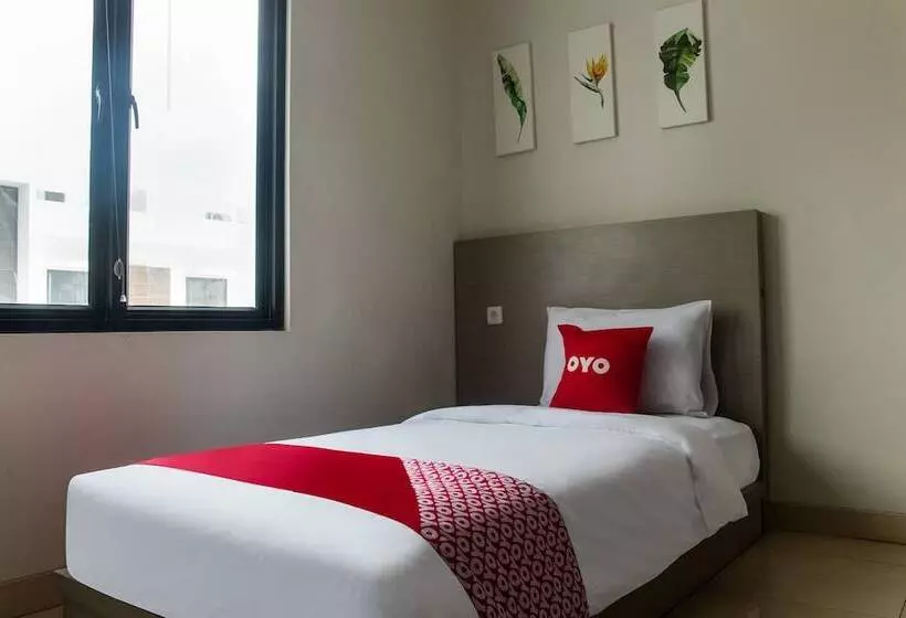 Hotel Oyo 3251 D Daun Inn