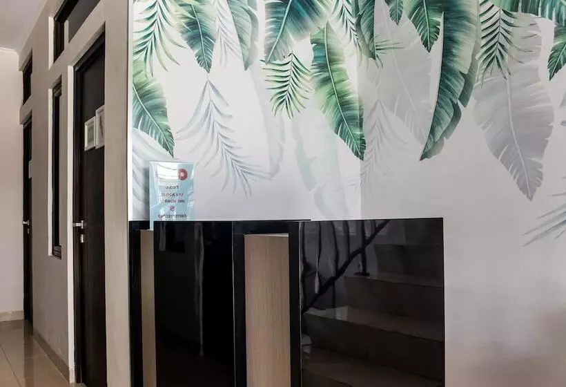 Hotel Oyo 3251 D Daun Inn
