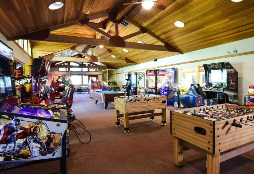 Hotelli Ski Trails 4015