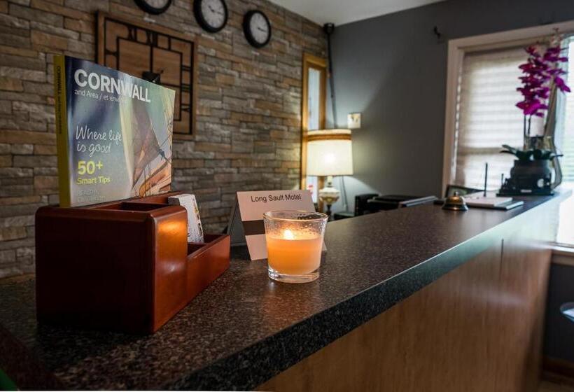 Long Sault Motel