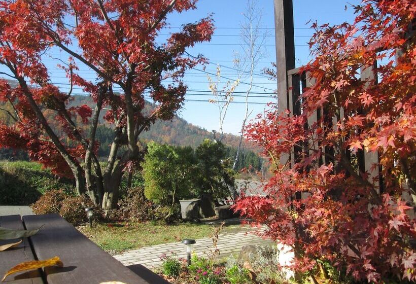 Pensão Bikkuri Rietan