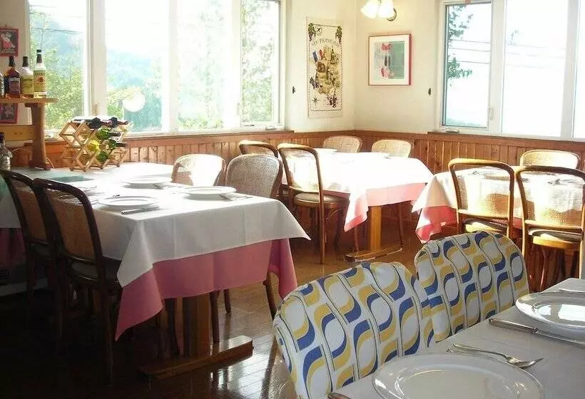 Majatalo Bikkuri Rietan