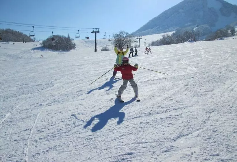 Majatalo Bikkuri Rietan