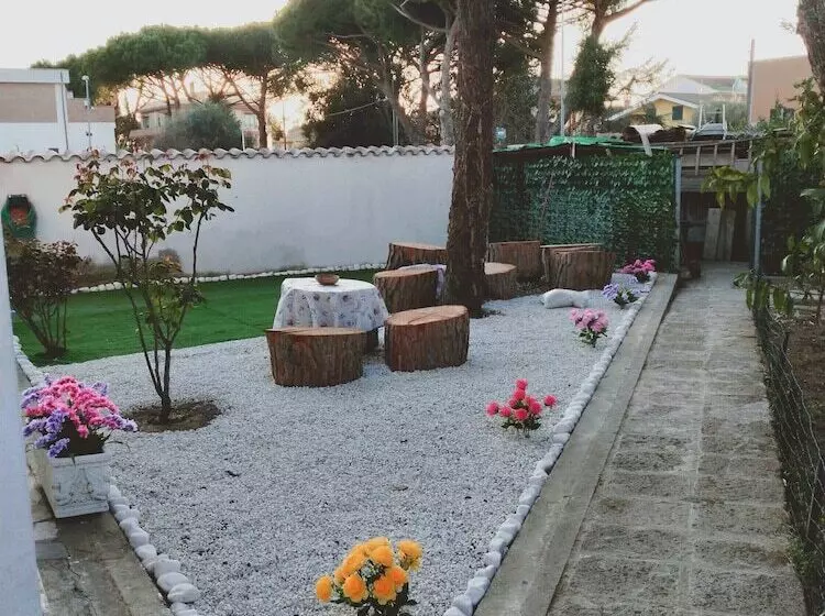 Majatalo Isola Verde Guest House