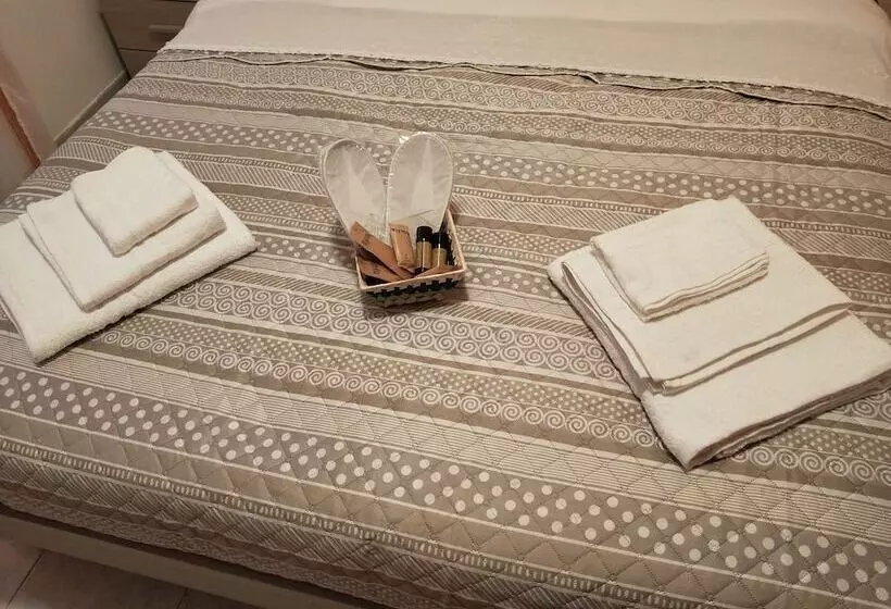 Majatalo Isola Verde Guest House