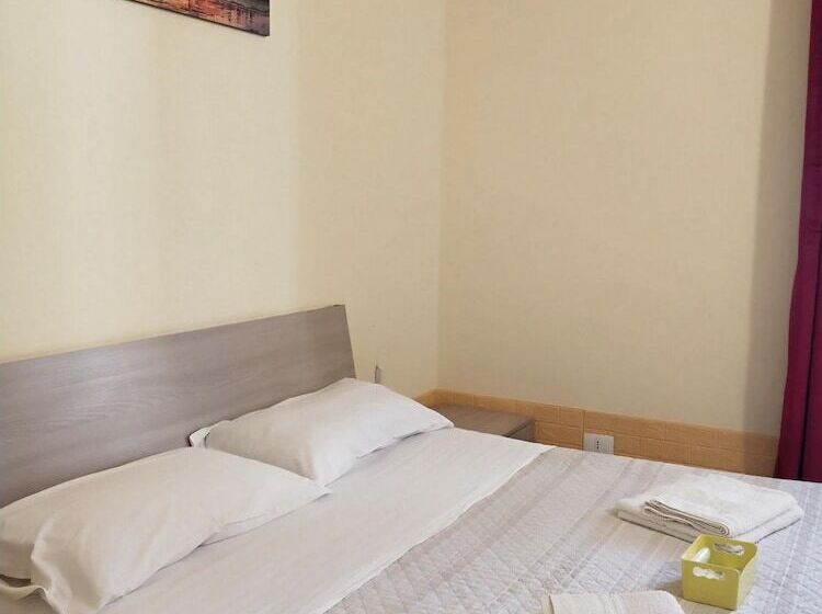 Пансион Isola Verde Guest House