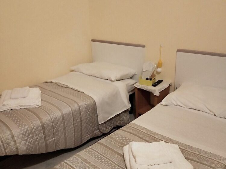 Пансион Isola Verde Guest House