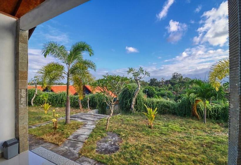 펜션 Kira Cottages