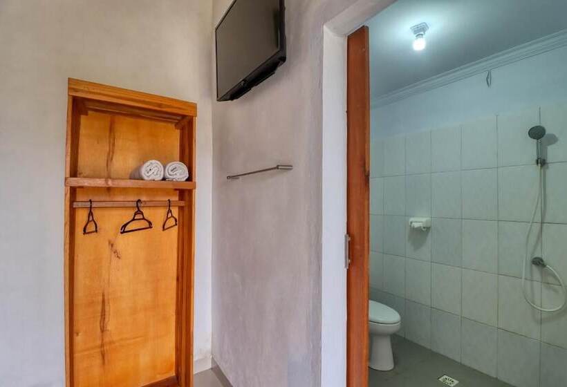 펜션 Kira Cottages