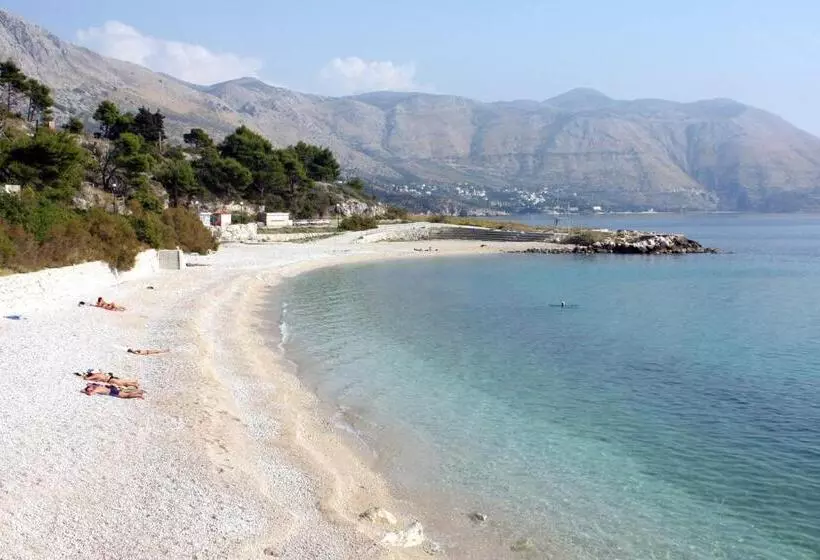 ペンション Rooms With A Parking Space Srebreno, Dubrovnik   4790