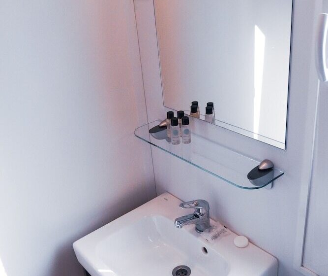 אתר נופש Paradise Village Poljana