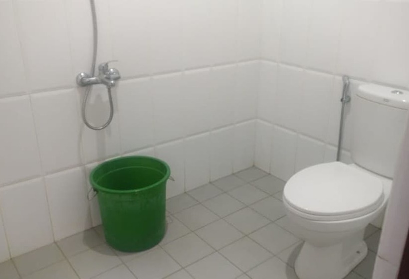 הוסטל Arnymas Homestay Syariah