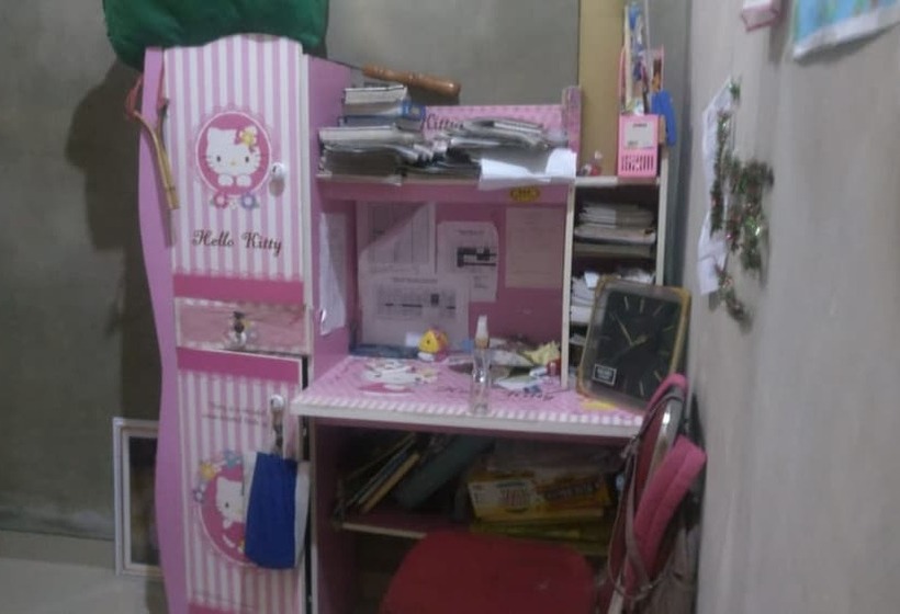 הוסטל Arnymas Homestay Syariah