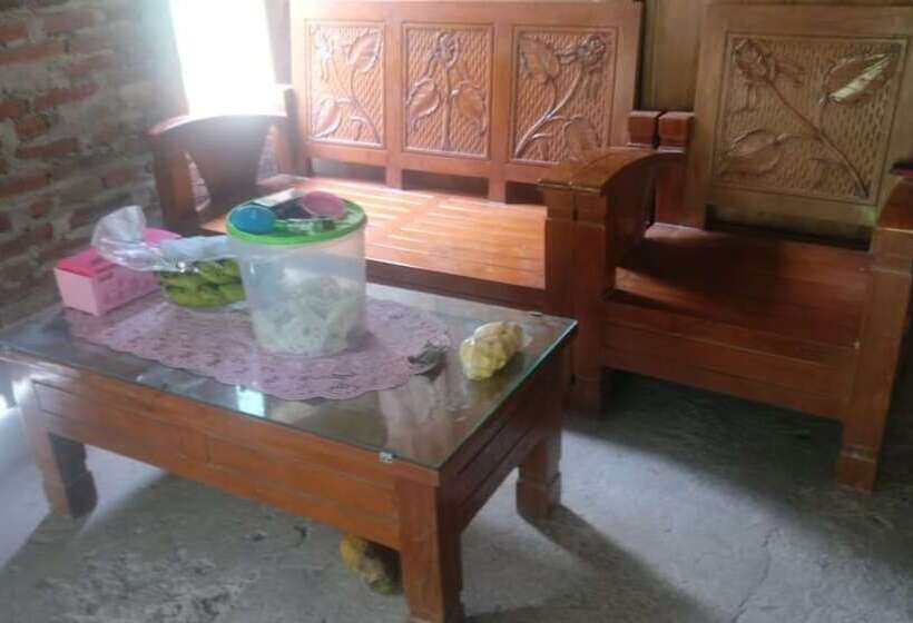 הוסטל Arnymas Homestay Syariah