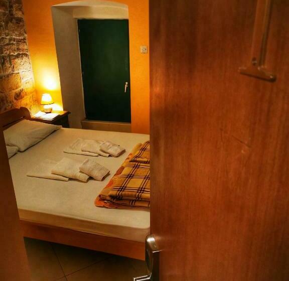 هاستل Old Town Homestel