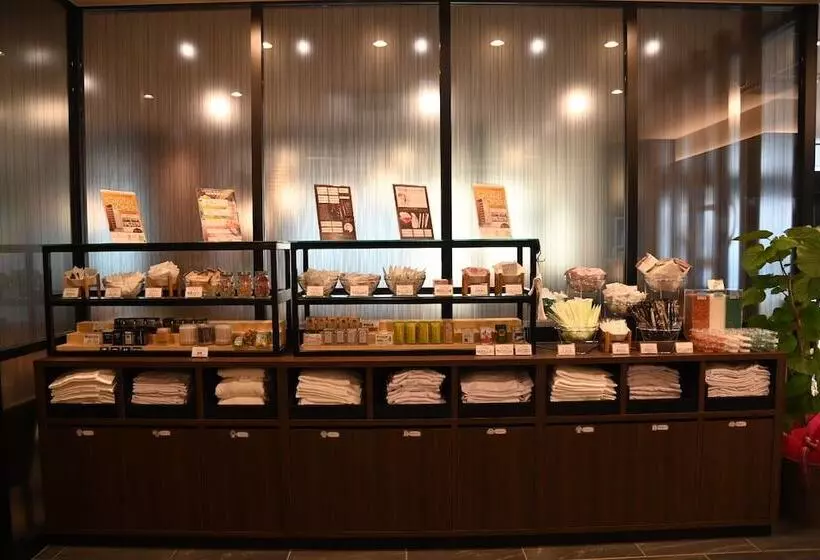 ホテル At Inn  Toyotashi Eki