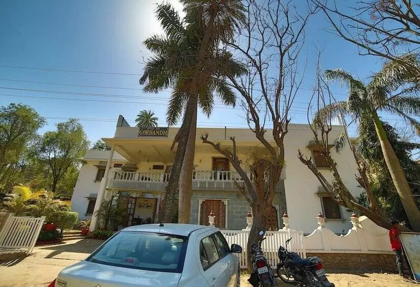 Hotelli Gorbandh Mount Abu