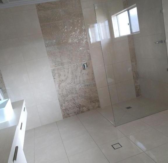 호텔 Kindred Studio Apartments