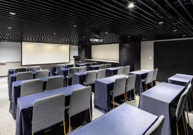 Hotelli Mercure Ambassador Seoul Hongdae