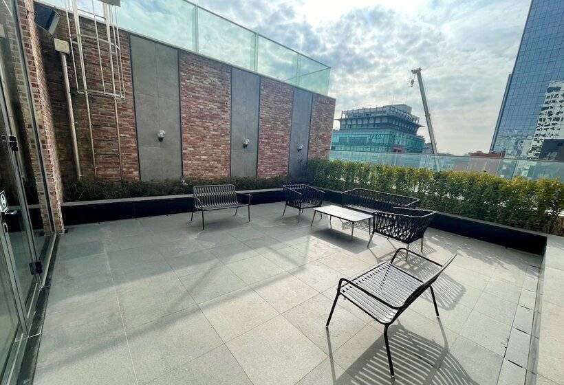 בית מלון כפרי Mercure Ambassador Seoul Hongdae