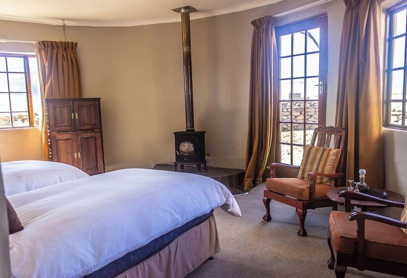 Отель Sani Mountain Escape