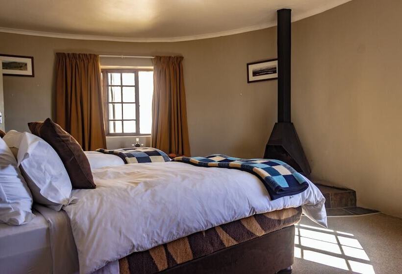 Отель Sani Mountain Escape