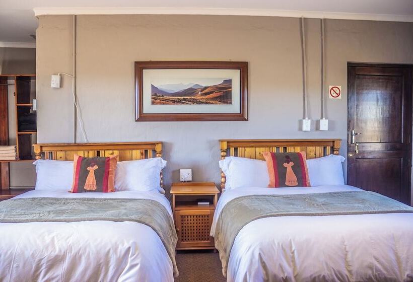 Отель Sani Mountain Escape