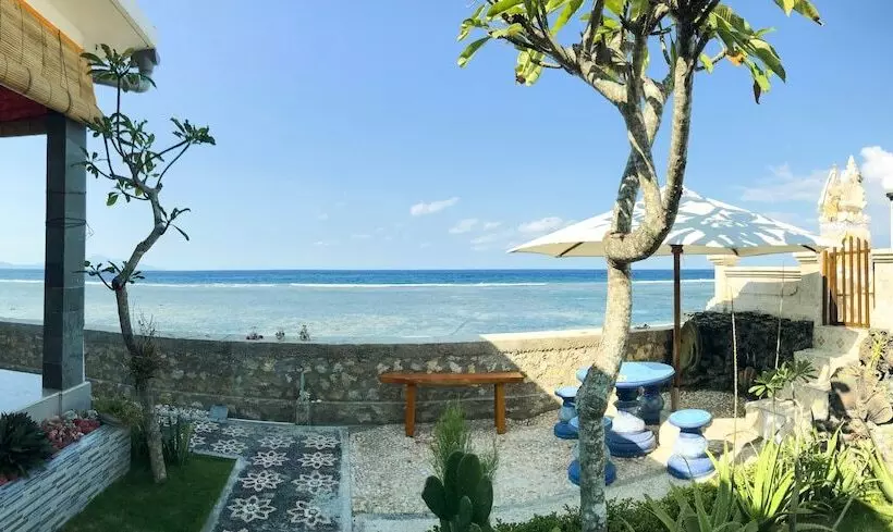 Hotelli Swan Beach Inn