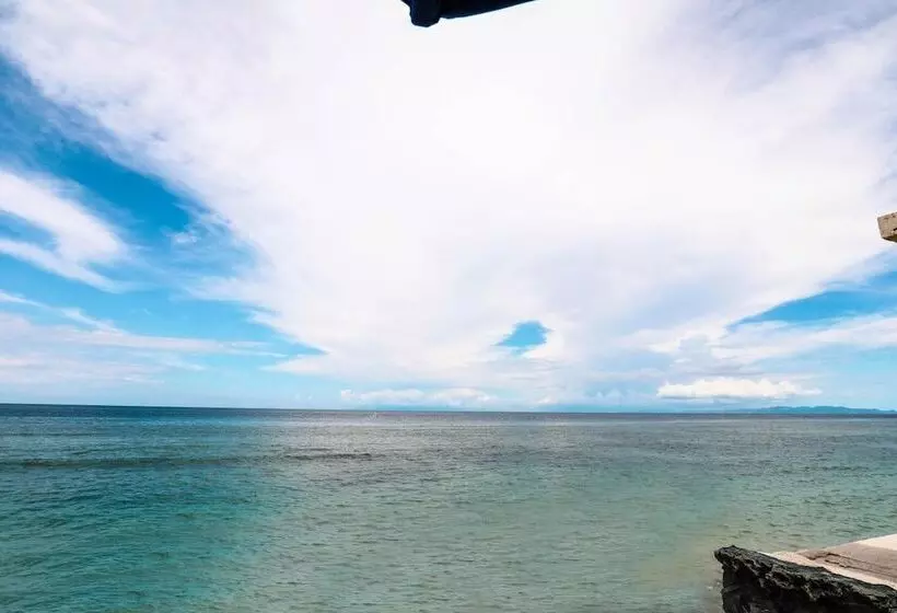 Hotelli Swan Beach Inn
