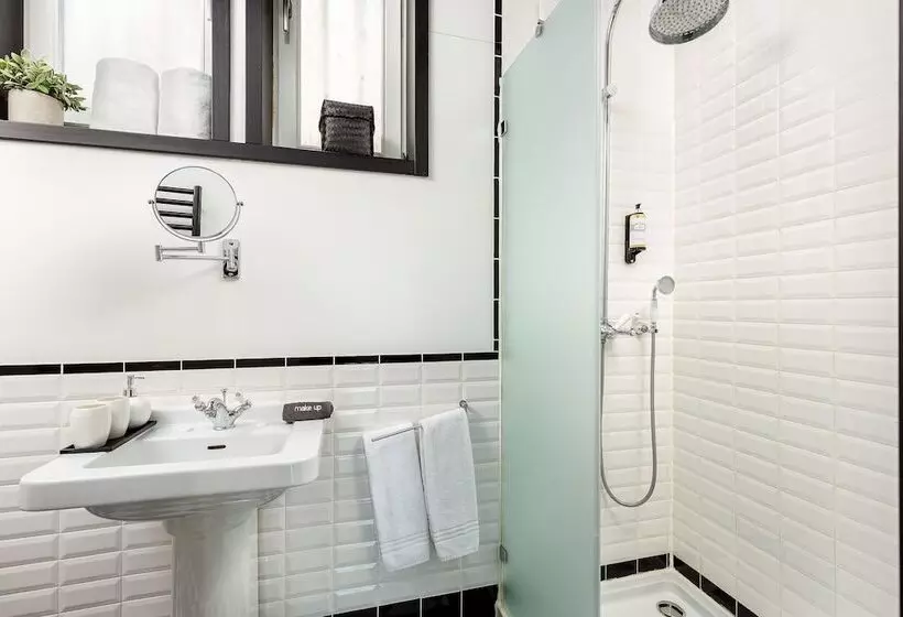 Hotelli Youropo   Torre