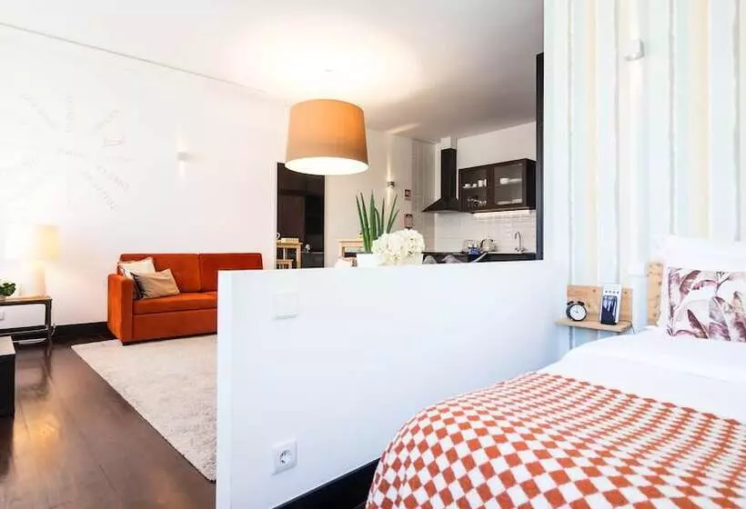 Hotelli Youropo   Torre