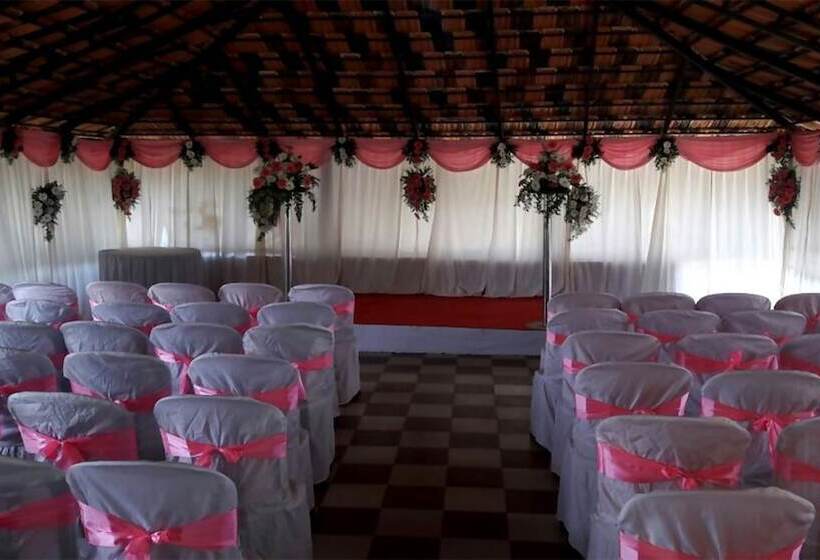 La Flora Beverly Hill Resort