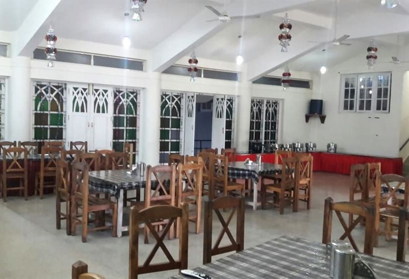 La Flora Beverly Hill Resort