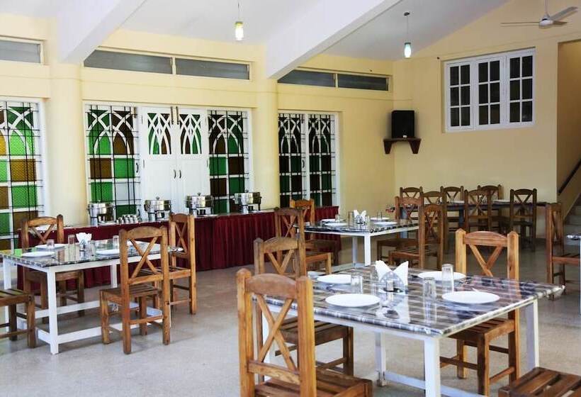 La Flora Beverly Hill Resort