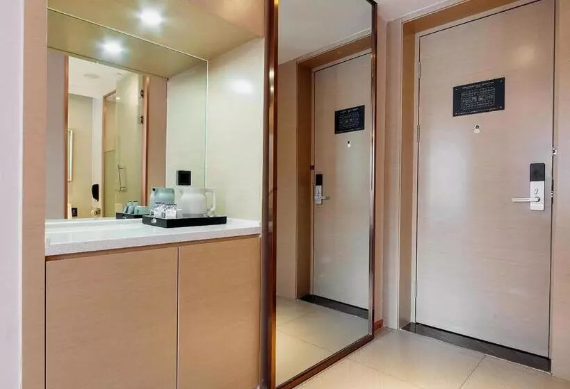 Lavande Hotel Xining Xigang