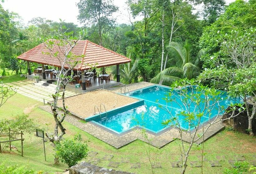 Nature Lovers Resort