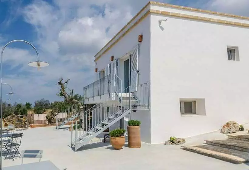 Majatalo Camera Standard In Resort Con Piscina